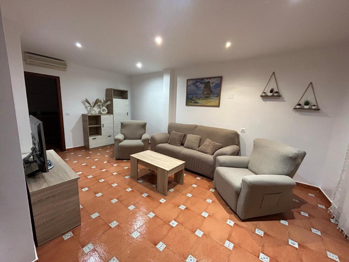 Duplex En San Bartolome De La Torre Villa Exterior foto