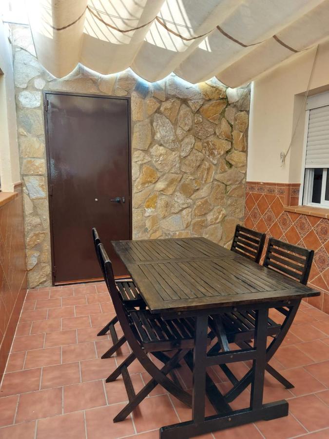 Duplex En San Bartolome De La Torre Villa Exterior foto